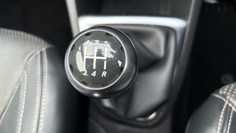 Renault Clio 1.5 dCi 90 Iconic 25 Nav 5dr Diesel Hatchback